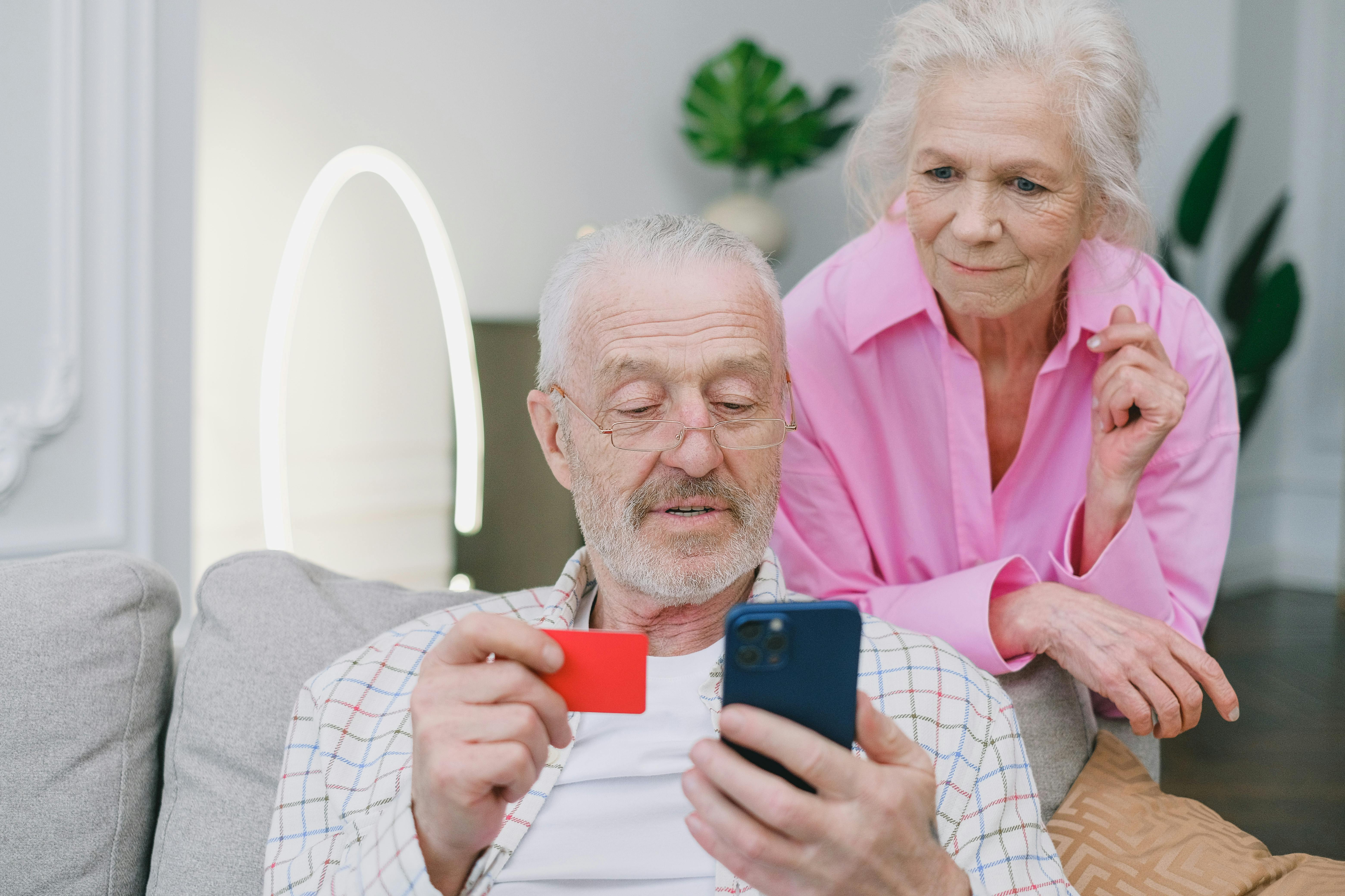 The Best Cell Phone for Seniors Who Have Dementia