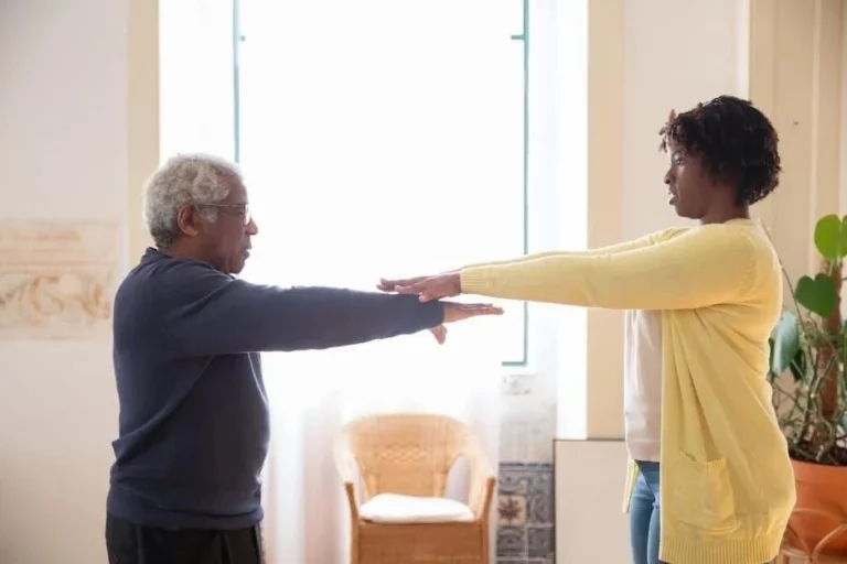 Neighborhood Guide: Senior Resources in Astoria Heights