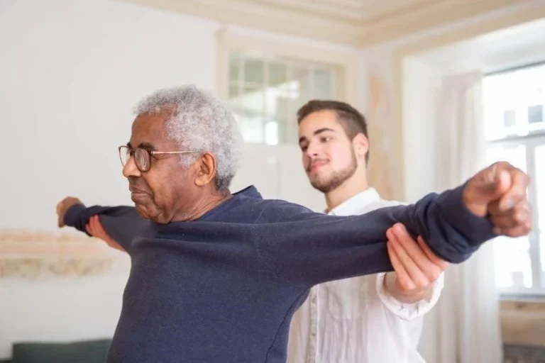 Modern Senior Care Solutions for Residents of Greenpoint
