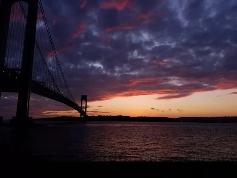 Career Guide: Finding Local Home Care Positions in Staten Island