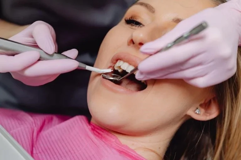 Preventing Pneumonia: Professional Oral Hygiene for Seniors at Home