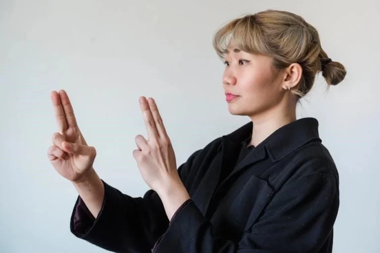 Understanding Your Care: Using Translators During NYC Nursing Evaluations
