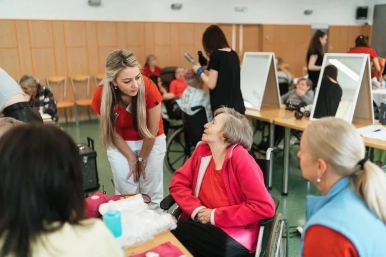 Building Community: Finding In-Person and Virtual Support in NYC