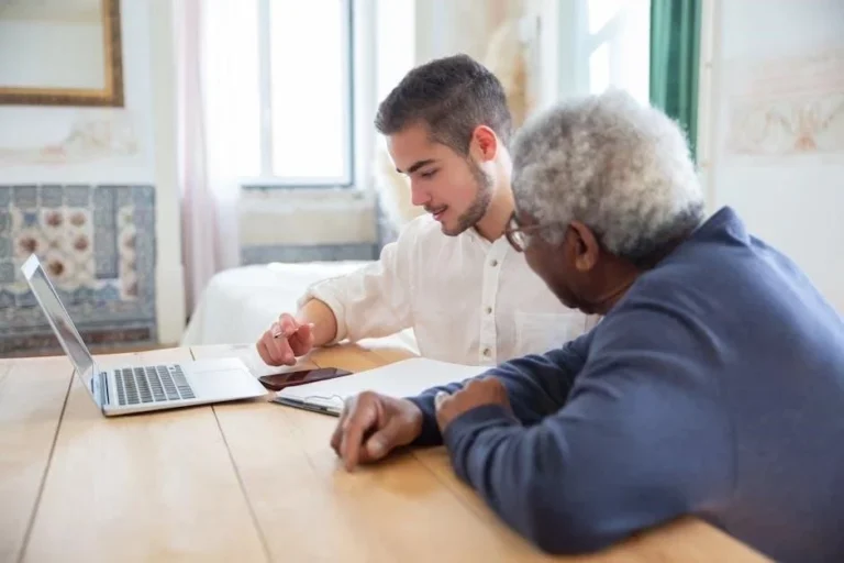Clearer Vision: In-Home Support After Eye Surgery in NYC