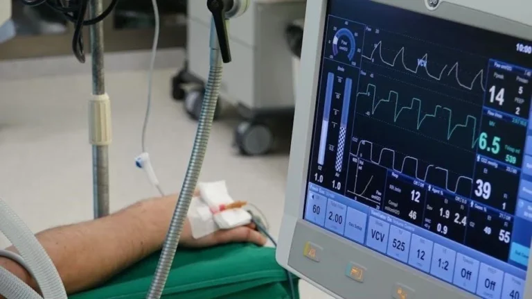 HSS Hip Recovery: specialized RN-Led Home Rehab