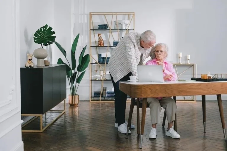 USPS Retirement Benefit Delays: How NYC Seniors Can Protect Their Income in 2026