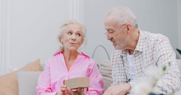 What Is the Difference Between Dementia and Alzheimer’s Disease?